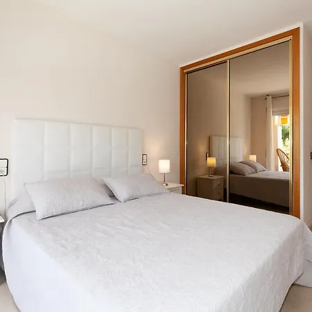 Uhc Park Apartment *